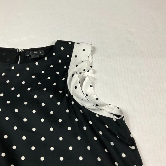 Ann Taylor Workwear Shift Dress Polka Dot Ruffled Short Sleeve XS - Picture 3 of 12